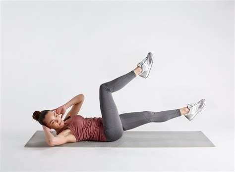 How to Do a Bicycle Crunch Techniques Benefits Variations