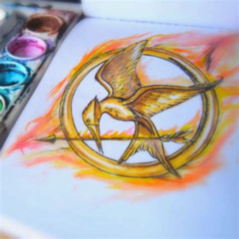 How to Draw the Hunger Games Logo aka The Mockingjay Pin How to Draw
