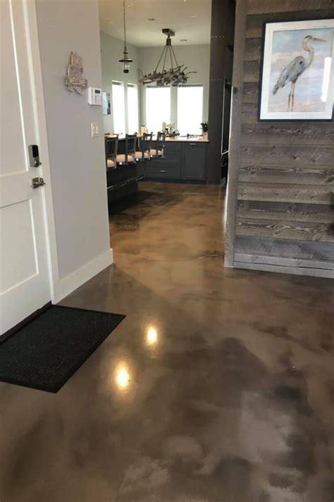 How to Dye Concrete Floors in Your Home