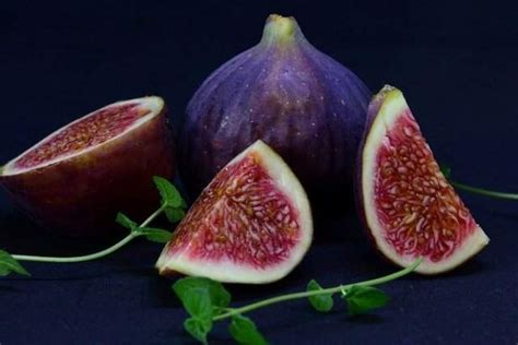 How to Eat Anjeer (Fig): 6 Delicious Ways to Add Figs in Your Diet