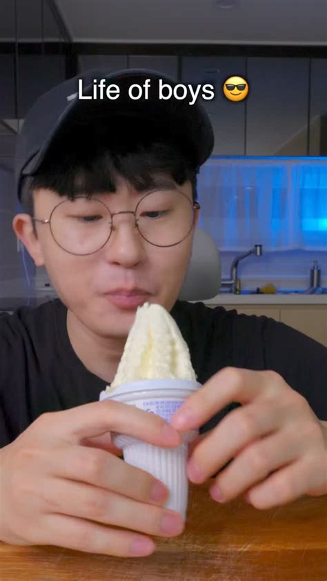 How to Eat Like a Man