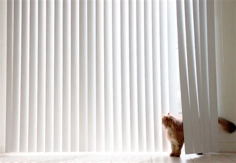 How to Fix Vertical Blinds That Won