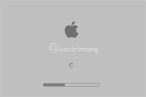 How to Fix a Mac That Stalls on a Gray Screen at Startup