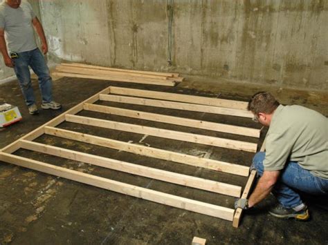 How to Frame a Floating Wall howtos DIY