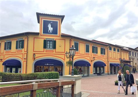 How to Go To The Mall Florence (Italy) - Luxury Outlets With …