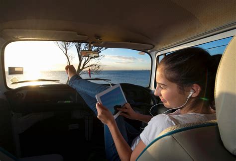 How to Listen to Internet Radio in Your Car