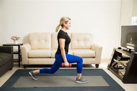 How to Lunge Techniques Benefits Variations