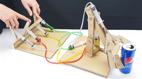 How to Make Hydraulic Robotic Arm from Cardboard! YouTube