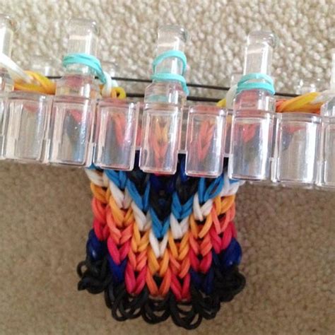 How to Make a Rainbow Loom Bracelet from an Alpha tutorial BraceletBook