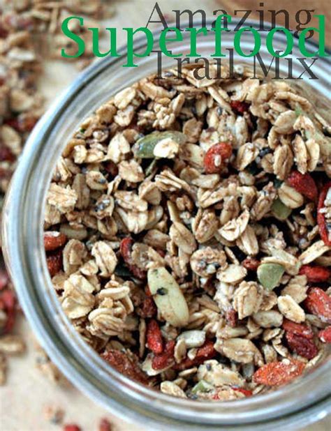 How to Make an Amazing Superfood Trail Mix - One Green Planet