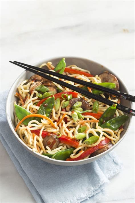 How to Make the Best Copycat P.F. Changs Lo Mein Ever