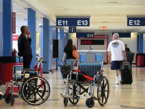 How to Navigate the Airport if You Have a Disability​