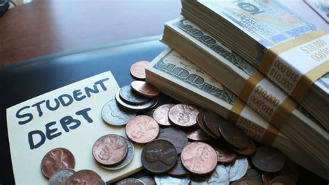 How to Pay Off Student Debt with Entrepreneurship