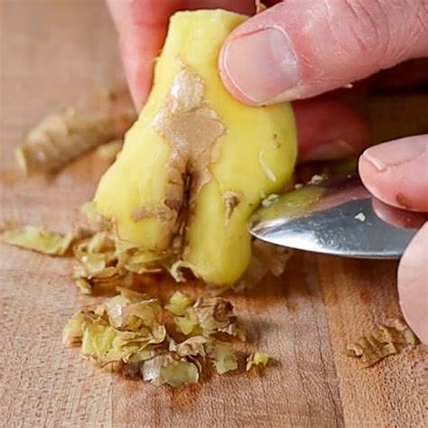 How to Peel Ginger? Methods of Preparing Peeled Ginger