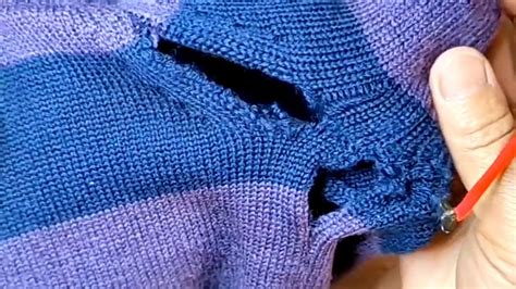 How to Perfectly Fix the Hole in a Sweater Without Leaving a …