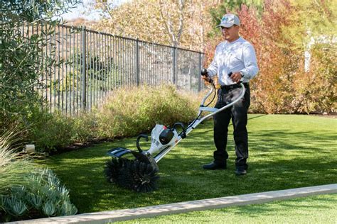 How to Prevent Your Artificial Turf From Matting - TurFresh