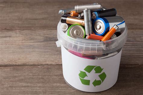 How to Properly Dispose of Batteries