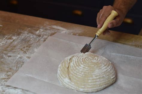 How to Properly Score Your Bread – A Bread Bakers Guide