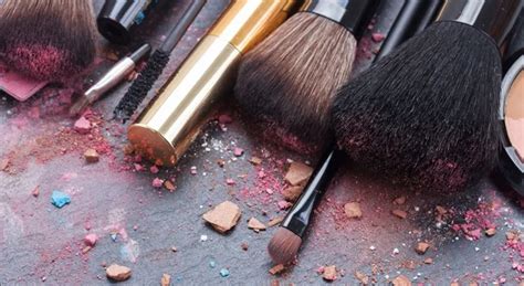 How to Remove Makeup from Carpets Tricks That Work