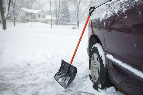 How to Remove Snow From End of Driveway Guide