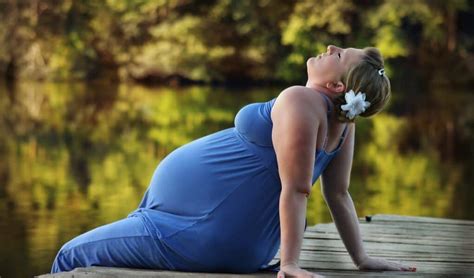 How to Safely Crack Your Upper Back During Pregnancy A StepbyStep Guide