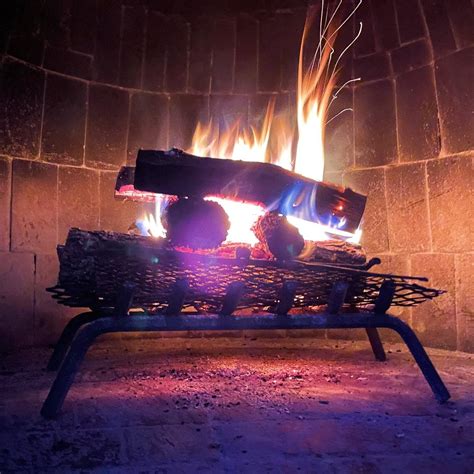 How to Start a Fire in a Fireplace Make the Perfect Easiest Fire in 4