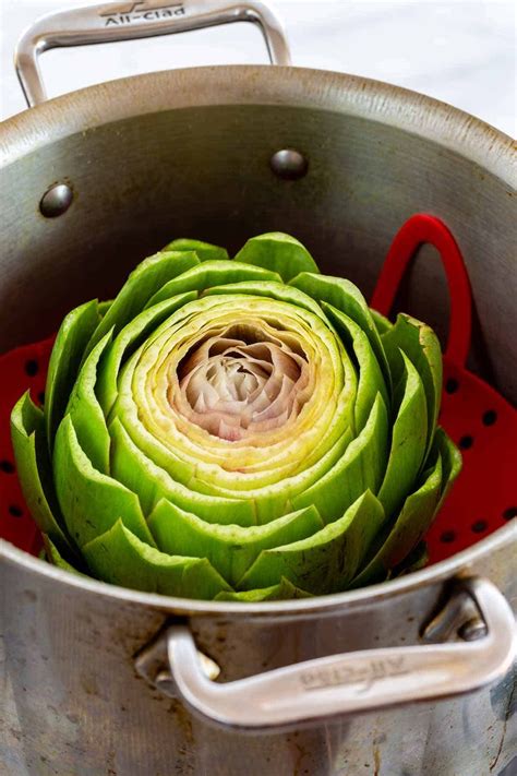 How to Store Cooked Artichokes (2 Easy Methods)