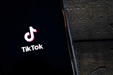 How to Stream Games on TikTok It s Difficult but Possible