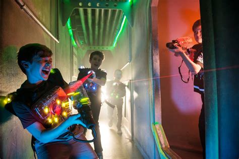 How to Survive a Laser Tag Game 5 Safety Tips DP Lazer Maze How to