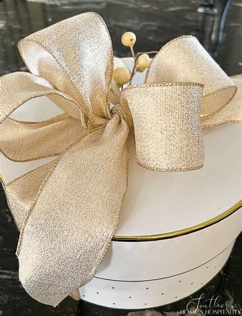 How to Tie an Easy Gift Bow - Southern Home and Hospitality