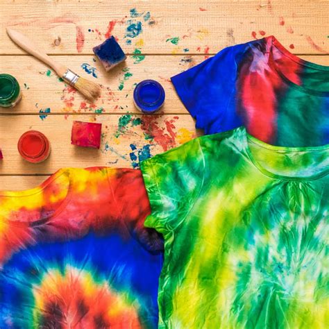 How to TieDye a Shirt with Food Coloring A Craft Guide