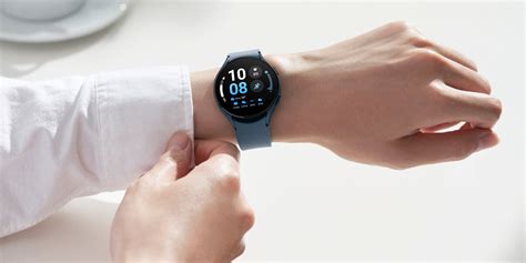 How to Use Hand Gestures With a Galaxy Watch 4