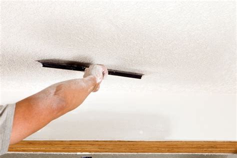 How to Use Joint Compound for a Textured Ceiling Hunker