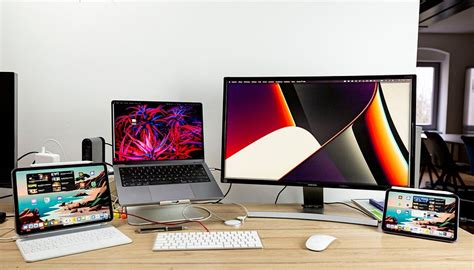 How to Use Universal Control for Apple Devices