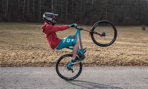 How to Wheelie on a Mountain Bike - PUSH