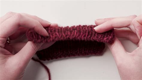 How to Work an Italian BindOff in Knitting YouTube
