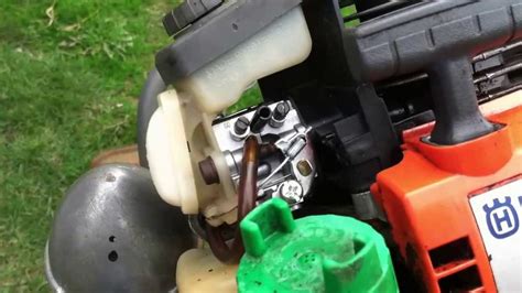 How to adjust a carburetor on a husqvarna weed eater. The carburetor might be clogged. A clogged carburetor is most commonly caused by leaving fuel in the string trimmer for a long period of time. Over time, some of the ingredients in the fuel may evaporate, leaving behind a thicker, stickier substance. This sticky fuel can clog up the carburetor and cause the engine to stall. 