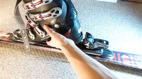 How to adjust ski bindings. It's really important taht your skibinding is set correctly to your ski boot. It is a simpel thing to do, and all you need is a screwdriver.-----... 