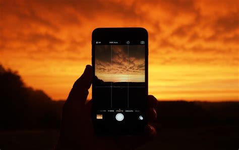 How to apply live wallpaper in android