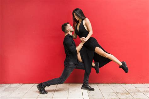 How to be a good dance partner