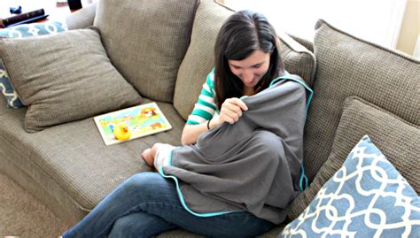 How to breastfeed in public with blanket