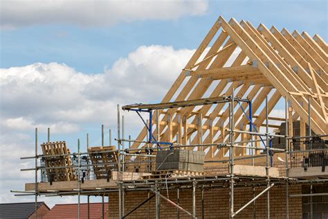 How to build a roof. Roof trusses are prefabricated frames used to form the skeleton of a building’s roof. They are currently the most popular roofing method for residential housing. Homeowners and bui... 