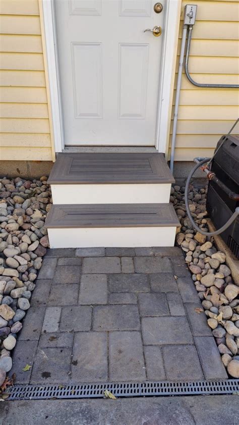 How to build back door steps. .  ...