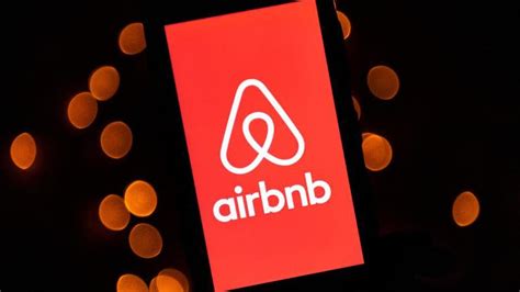 It can be a good idea to sell a stock when its business is sputtering. But Airbnb's is thriving -- that's the kind of stock I like to buy, not sell. Boosting Airbnb's revenue in the first quarter .... 