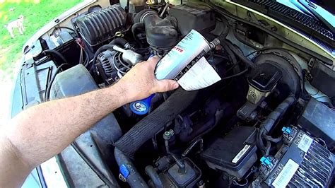 How to charge ac in vehicle