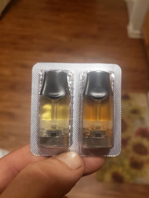 How to check expiration date on vuse alto pods. Clear out any excess e-liquid. If your pods are leaking, luckily there's an easy fix. Disconnect the pod from the battery and place a piece of tissue on the bottom of the pod. Gently blow through the mouthpiece a few times and any excess e-liquid will be forced out and onto the tissue. Re-insert the pod and try again. 