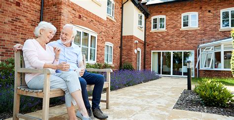 How to choose housing options for seniors