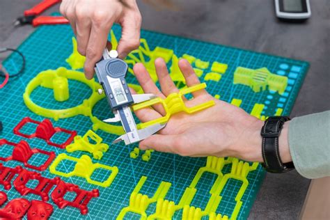 How to clean 3d printed parts.  It can be tricky, but very easy.  Deep, Precise ...