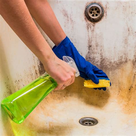 How to clean bathtub stains. Concrete floors are a popular choice for driveways, garages, and outdoor spaces due to their durability and low maintenance. However, one common issue that many homeowners face is ... 
