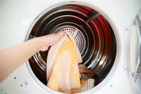 How to clean cloth dryer. Vacuum Out the Vent. While wearing safety gloves, remove lint from the hole at the back of the dryer. Cleaning lint from a dryer duct requires a vacuum. Use the hose attachment of a vacuum cleaner or shop vac to clean in and around the hole at the back of the dryer. If you can detach the length of duct where it meets the wall, do so. 